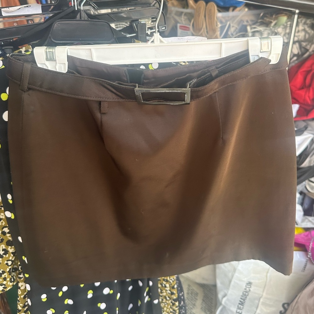 Brown mini skirt